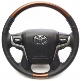 Руль для Toyota Land Cruiser 200 2007-2021 в оригинальном стиле